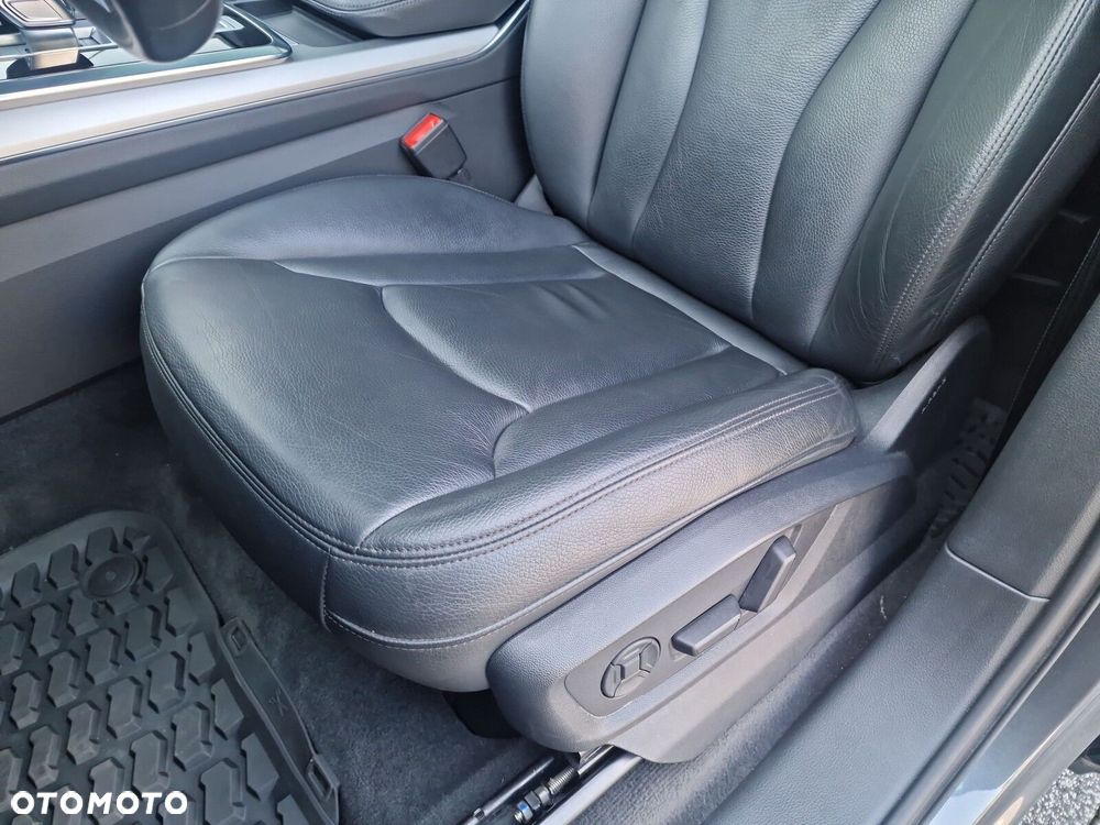 Audi Q7 50 TDI mHEV Quattro S Line Tiptr - 14