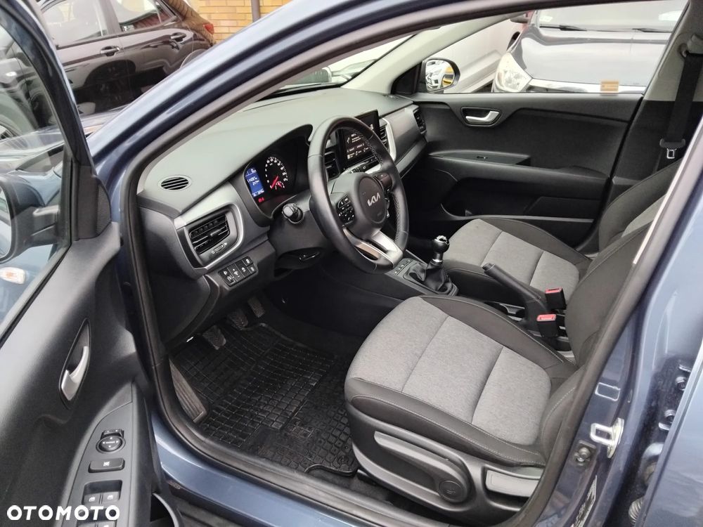 Kia Stonic 1.2 M - 22