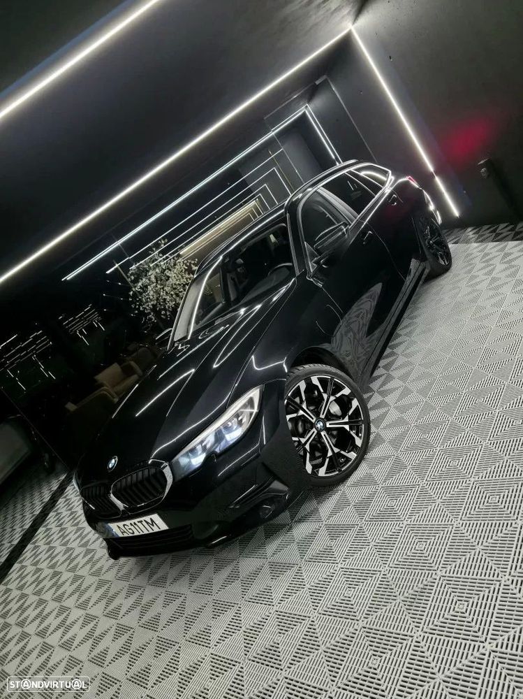 BMW 330 e Line Sport Auto - 4