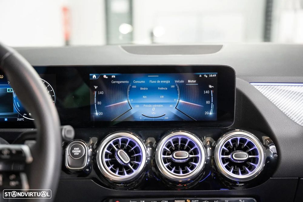 Mercedes-Benz GLA 250 e AMG Line - 19