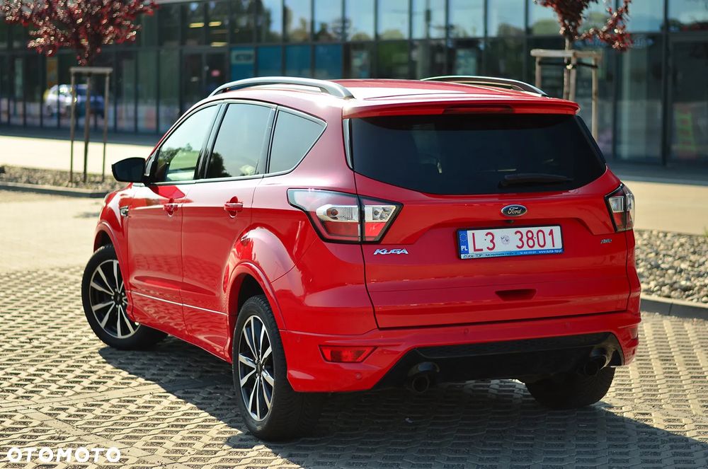 Ford Kuga 2.0 TDCi AWD ST-Line - 7