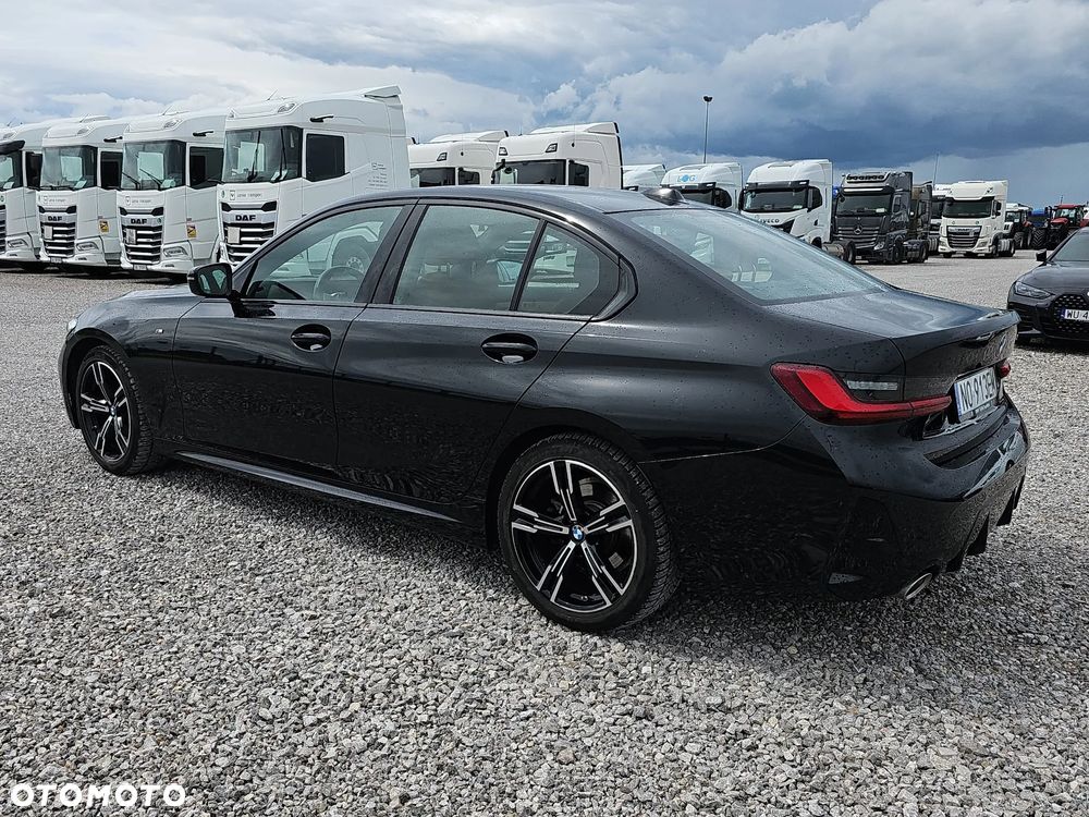 BMW Seria 3 318i M Sport - 7