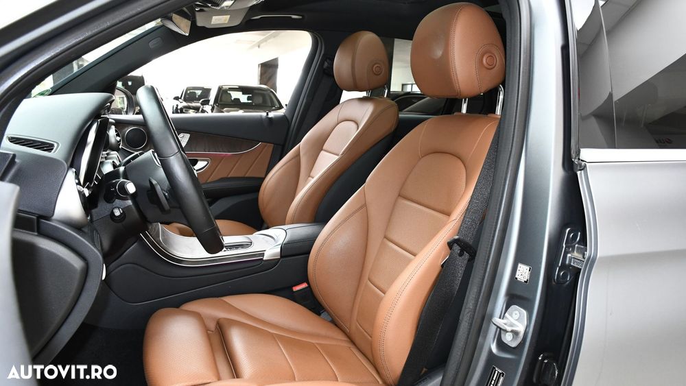 Mercedes-Benz GLC 300 e 4Matic 9G-TRONIC - 10
