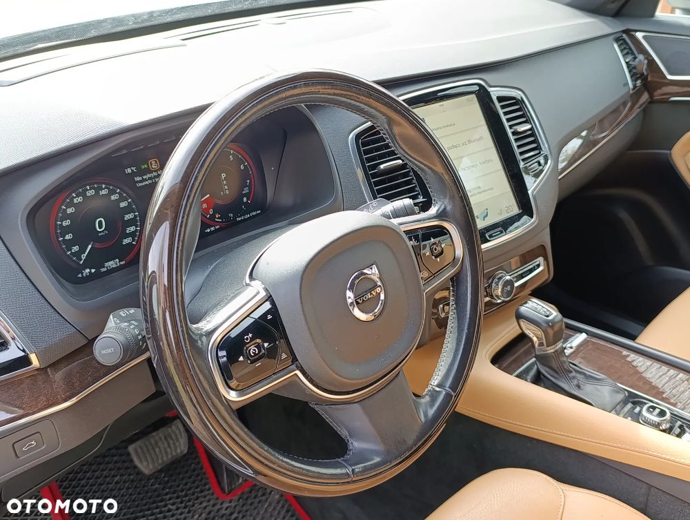 Volvo XC 90 T6 AWD Geartronic Momentum - 10