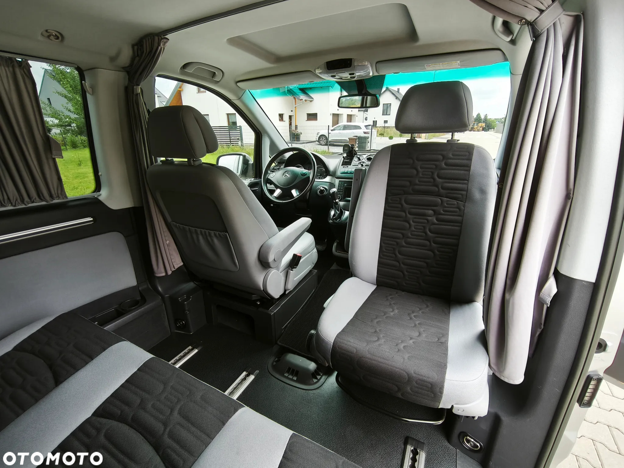 Mercedes-Benz Viano - 15