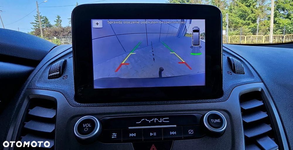 Ford Transit Connect Kombi 220 L1 Active PowerShift - 24