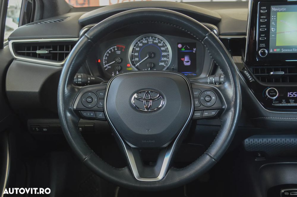 Toyota Corolla 2.0 Business Edition - 35