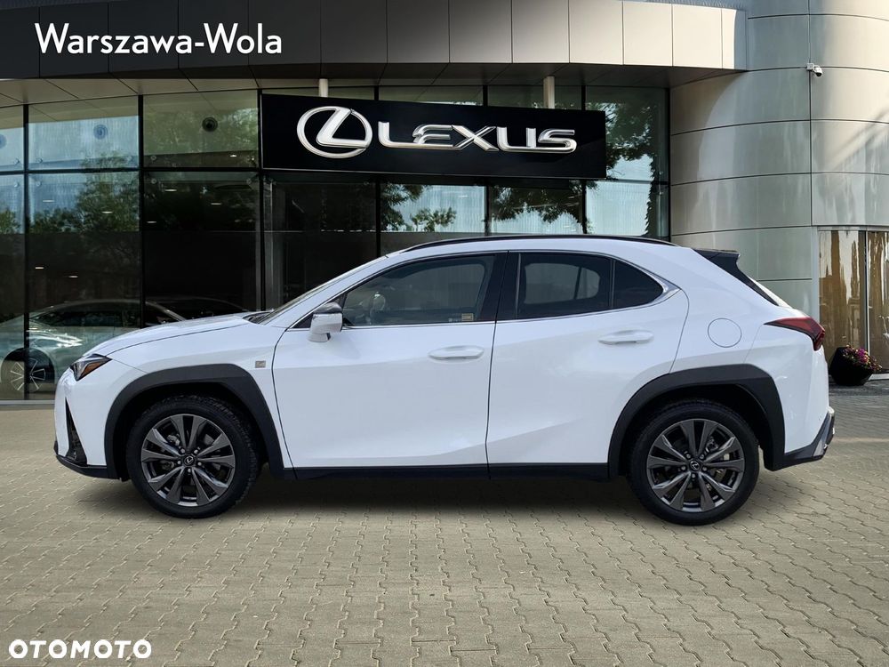Lexus UX 300h F Sport Design - 2