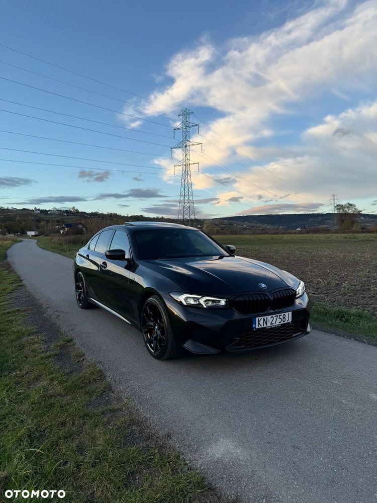 BMW Seria 3 330i xDrive M Sport - 6