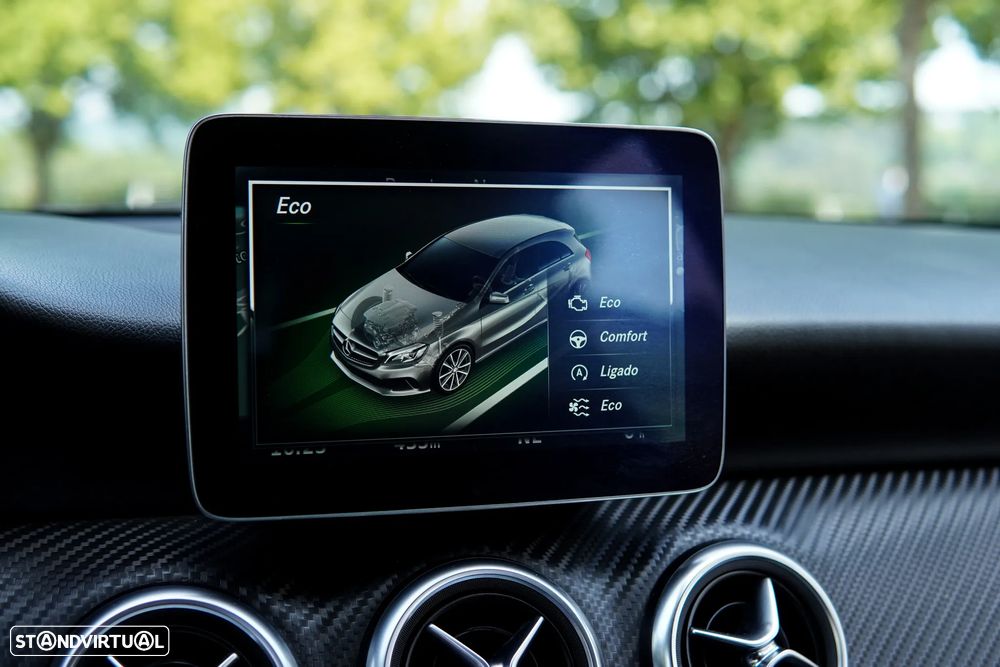 Mercedes-Benz A 180 CDI AMG Line - 38