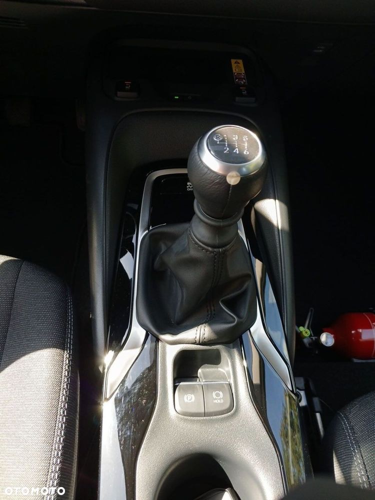 Toyota Corolla 1.5 Comfort - 17