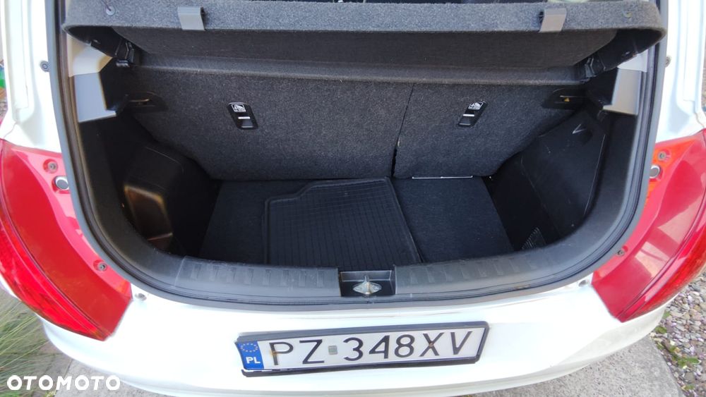 Suzuki Swift 1.2 Premium - 12