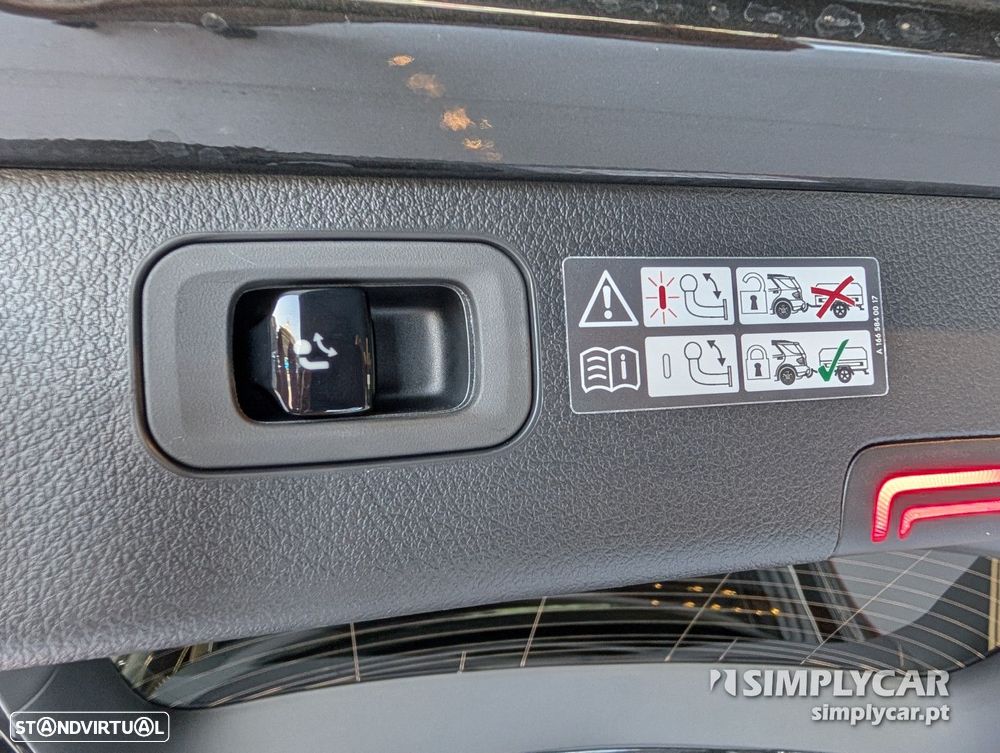 Mercedes-Benz c-300 - 19