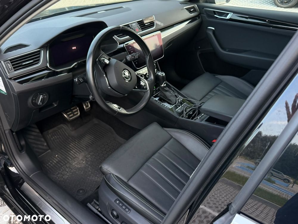 Skoda Superb 2.0 TDI SCR 4x4 L&K DSG - 9