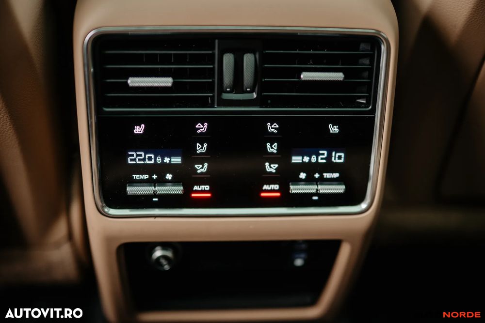 Porsche Cayenne E-Hybrid Tiptronic S - 36