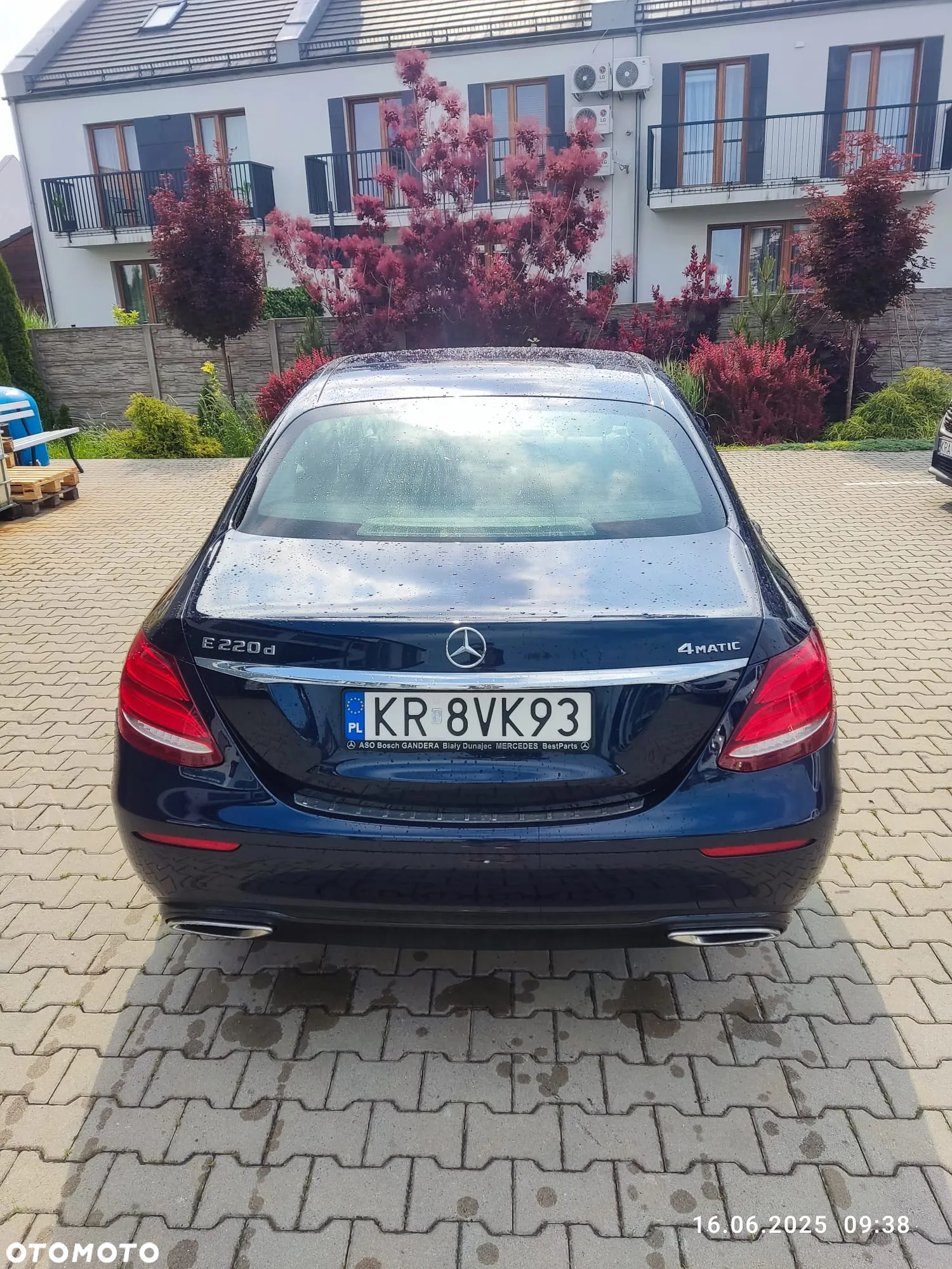 Mercedes-Benz Klasa E 220 d 4-Matic 9G-TRONIC - 6