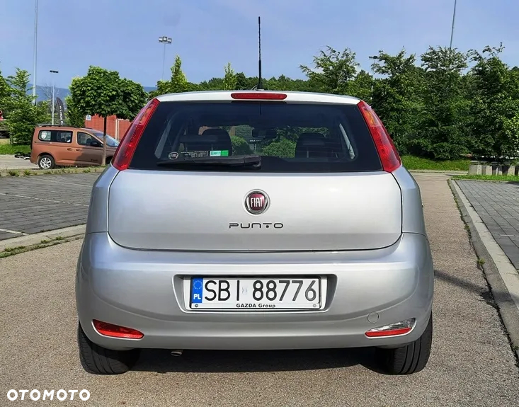 Fiat Grande Punto - 4