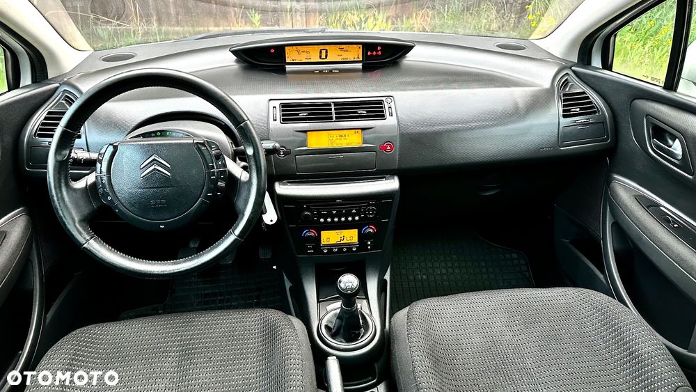 Citroën C4 1.6 VTi Exclusive - 24