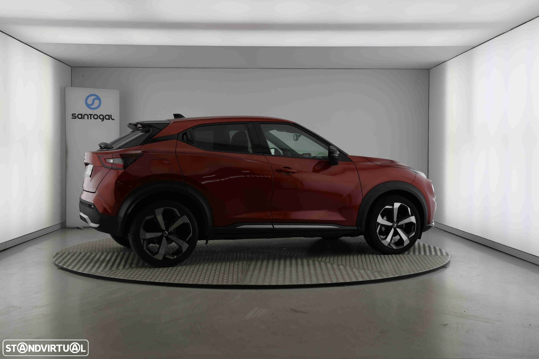 Nissan Juke 1.0 DIG-T Tekna - 4