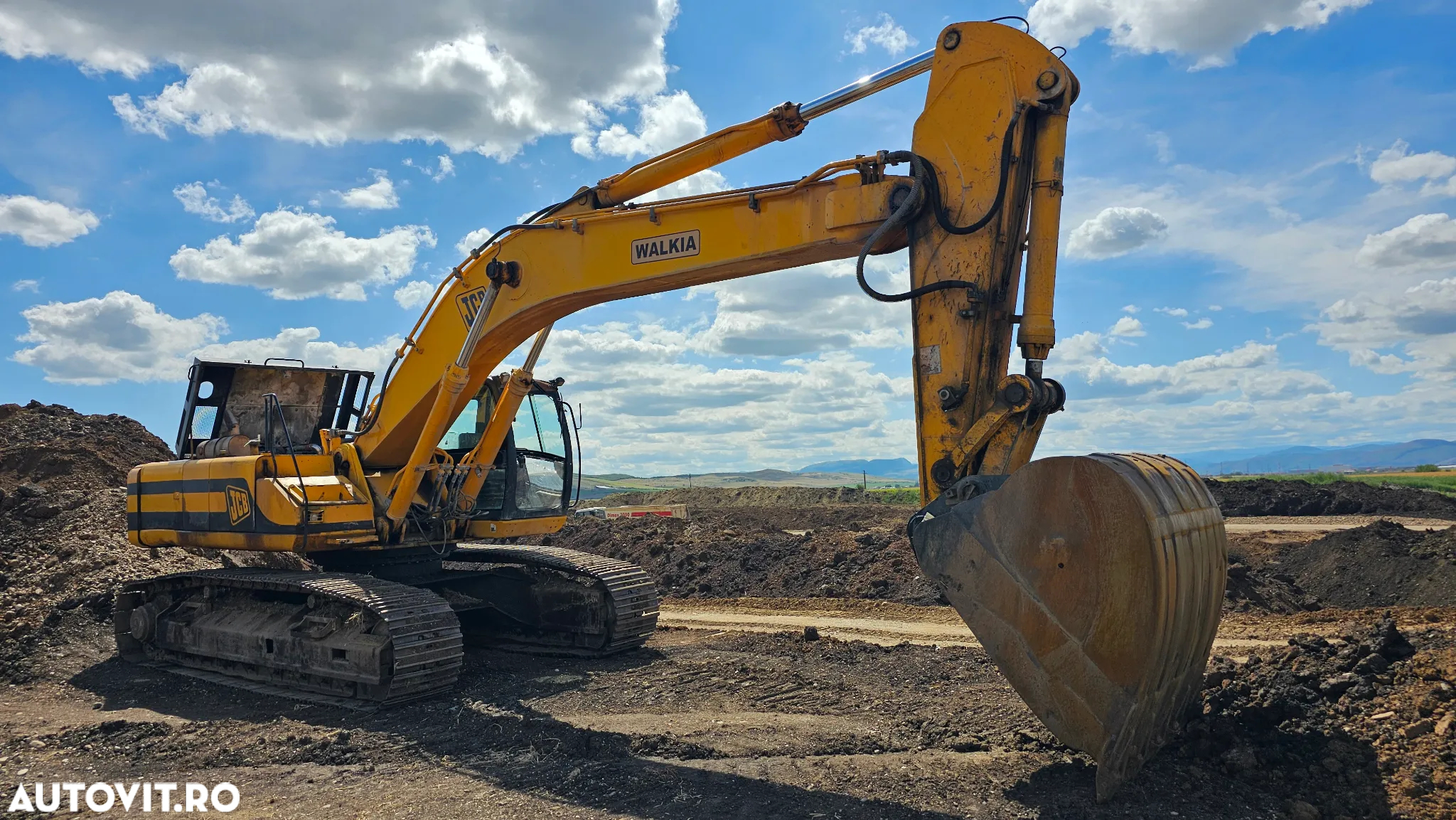 JCB JS 460 Excavator pe senile - 2