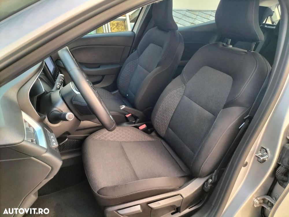 Renault Clio E-TECH Hybrid 140 BUSINESS EDITION - 9