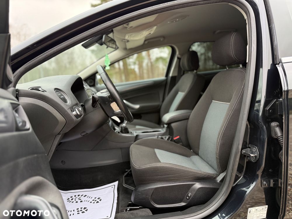 Ford Mondeo 2.0 TDCi Black Magic - 14