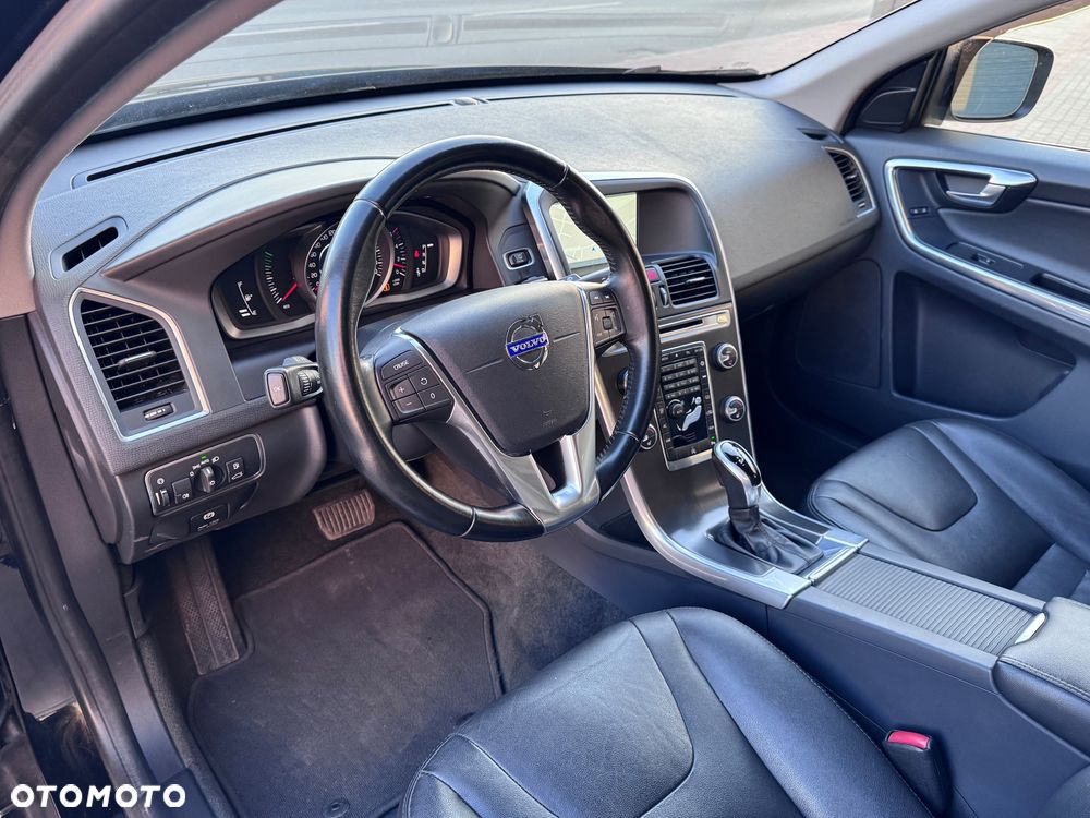 Volvo XC 60 - 23
