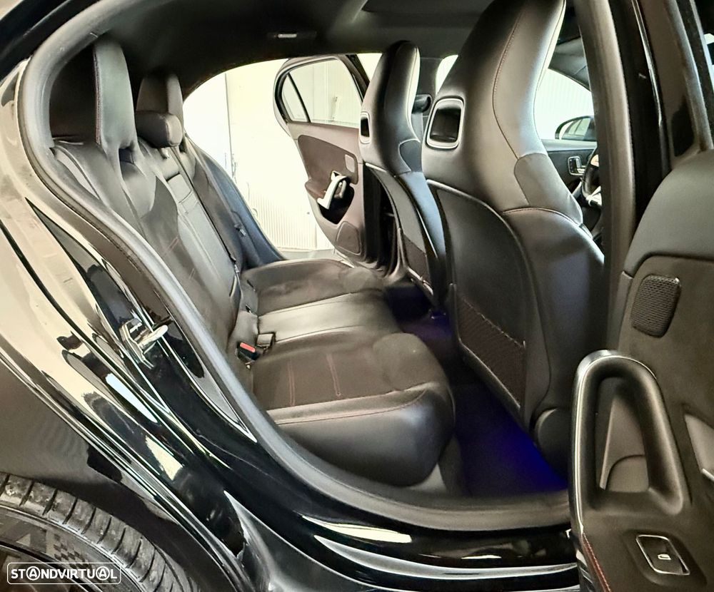 Mercedes-Benz A 180 d AMG Line Aut. - 34