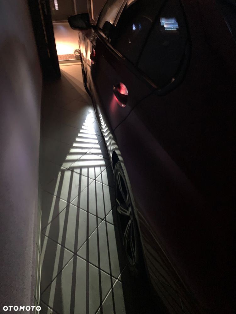 BMW Seria 3 320i M Sport sport - 31