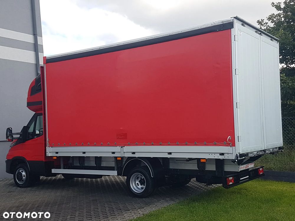 Iveco 50C18 DAILY 12EP PLANDEKA FIRANKA 5,11x2,46x2,35 SPANIE 3500 KG SKRZYNIA ŁADUNKOWA PAKA KLIMATRONIK TEMPOMAT KRAJOWY - 3