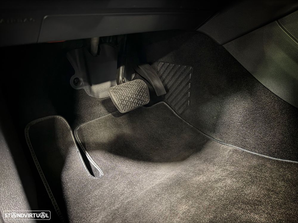 Mercedes-Benz CLA 220 CDi Urban Aut. - 20