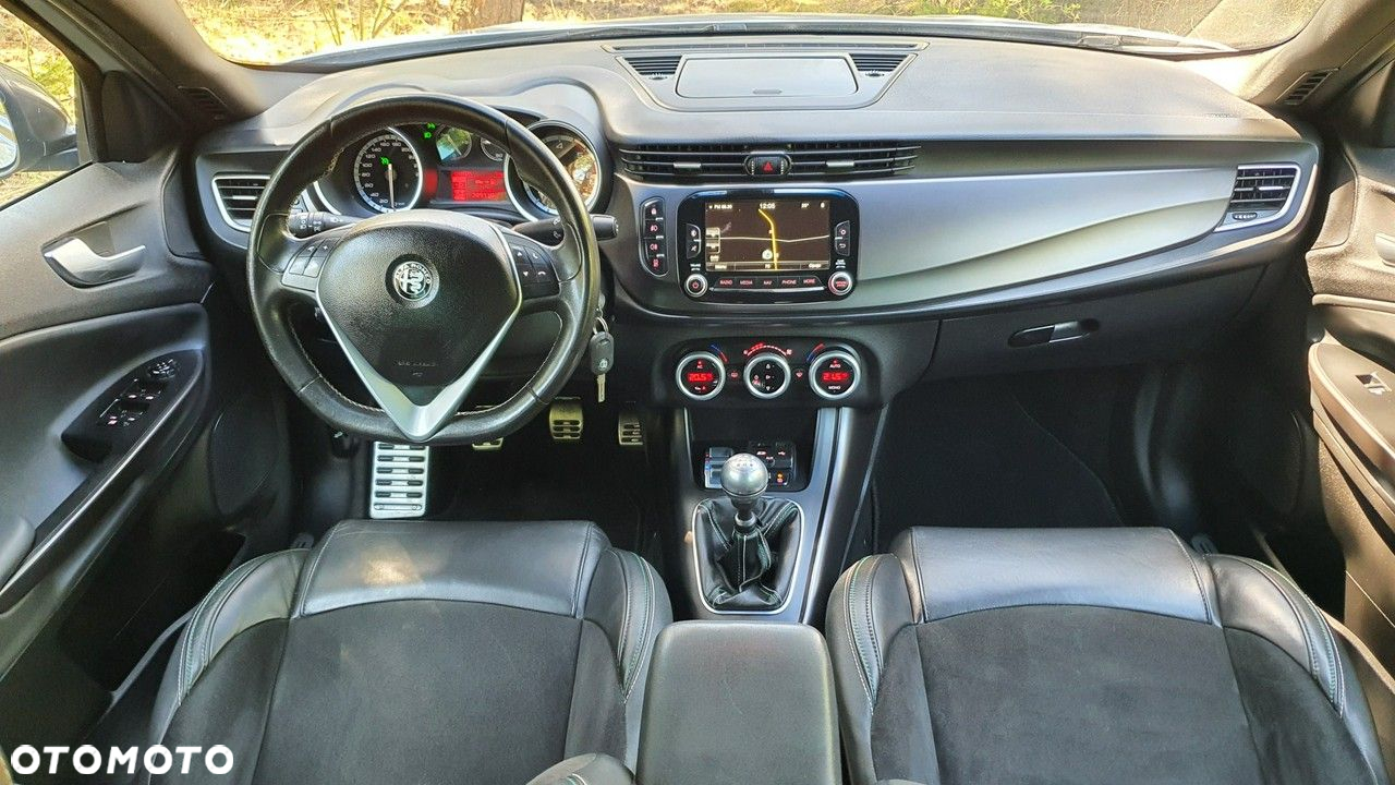 Alfa Romeo Giulietta - 6