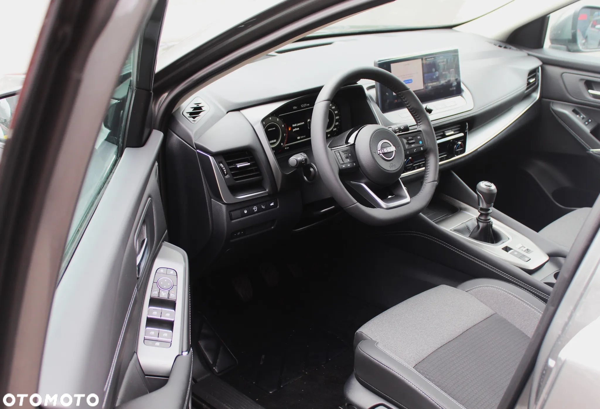 Nissan Qashqai 1.3 DIG-T mHEV N-Connecta - 14