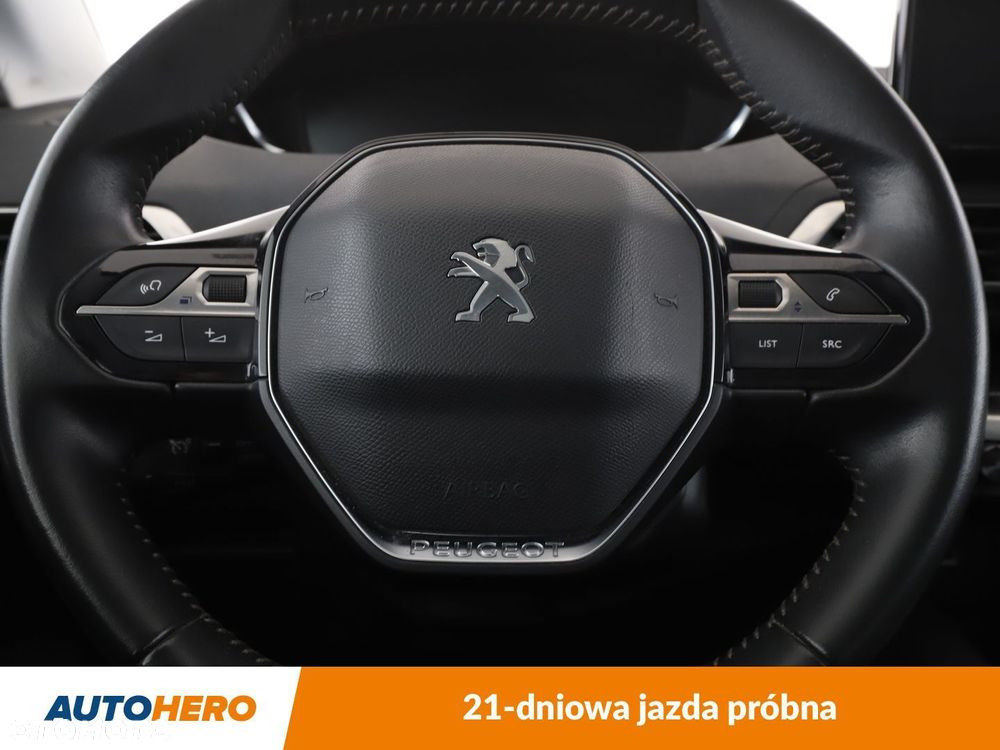 Peugeot 3008 - 19