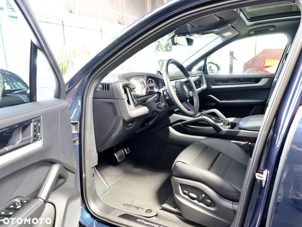 Porsche Cayenne - 10