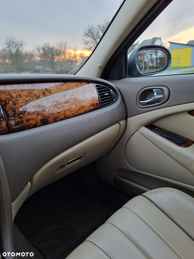 Jaguar S-Type 2.7 V6 D Executive - 16