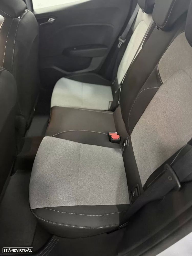 Renault Clio 1.0 TCe Evolution - 10