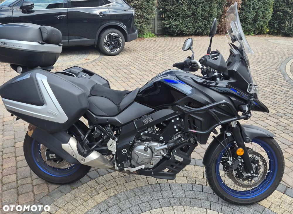Suzuki V-STROM - 4