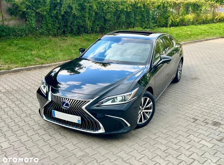 Lexus ES - 3