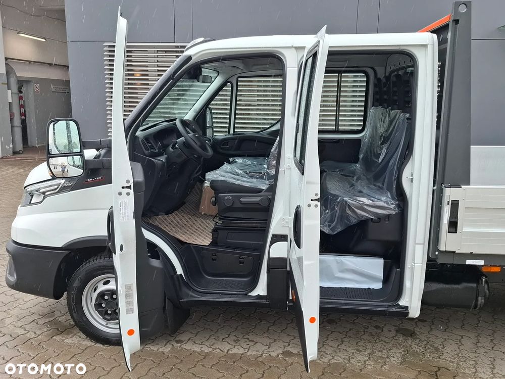 Iveco Daily 35S18HD, 7-osobowy, skrzyniowy - 9