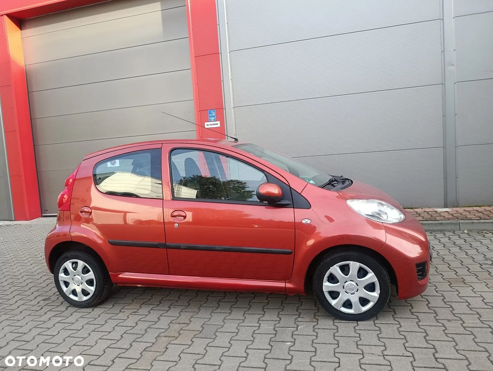 Peugeot 107 - 15