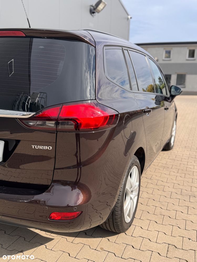 Opel Zafira - 8