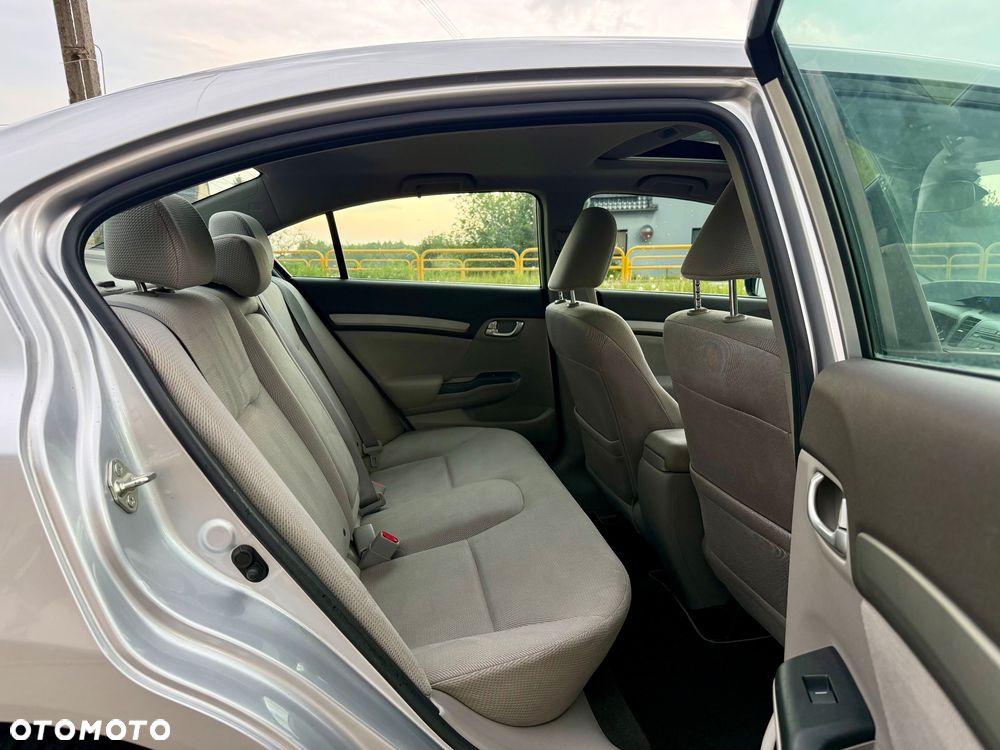 Honda Civic 1.8i-VTEC Executive - 17