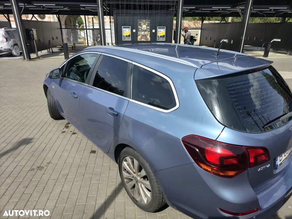 Opel Astra 1.4 Turbo ECOTEC Cosmo - 6