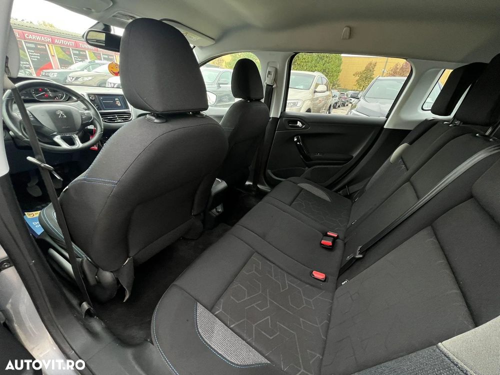 Peugeot 2008 PureTech 82 Active - 10