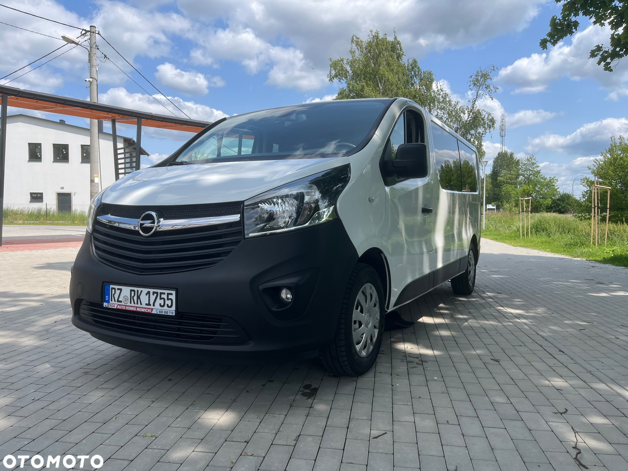 Opel Vivaro - 38