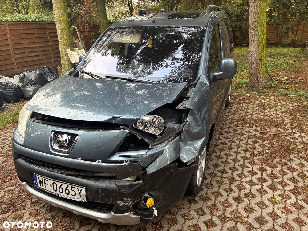 Peugeot Partner 2009 photo 2