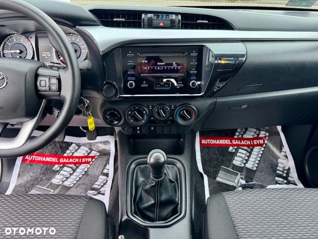 Toyota Hilux 2.4 D-4D Double Cab DL 4x4 - 12