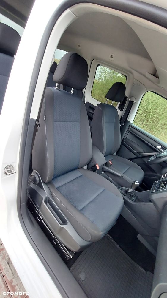 Volkswagen Caddy Maxi 2.0 TDI Trendline - 30