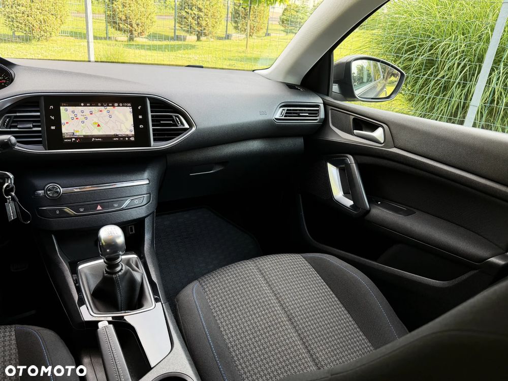 Peugeot 308 BlueHDi 130 Stop & Start Allure - 15